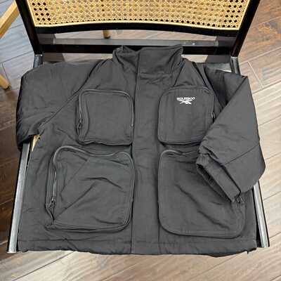 实体精品童装店 voguebabybeginning 中大童新款加厚多口袋棉服