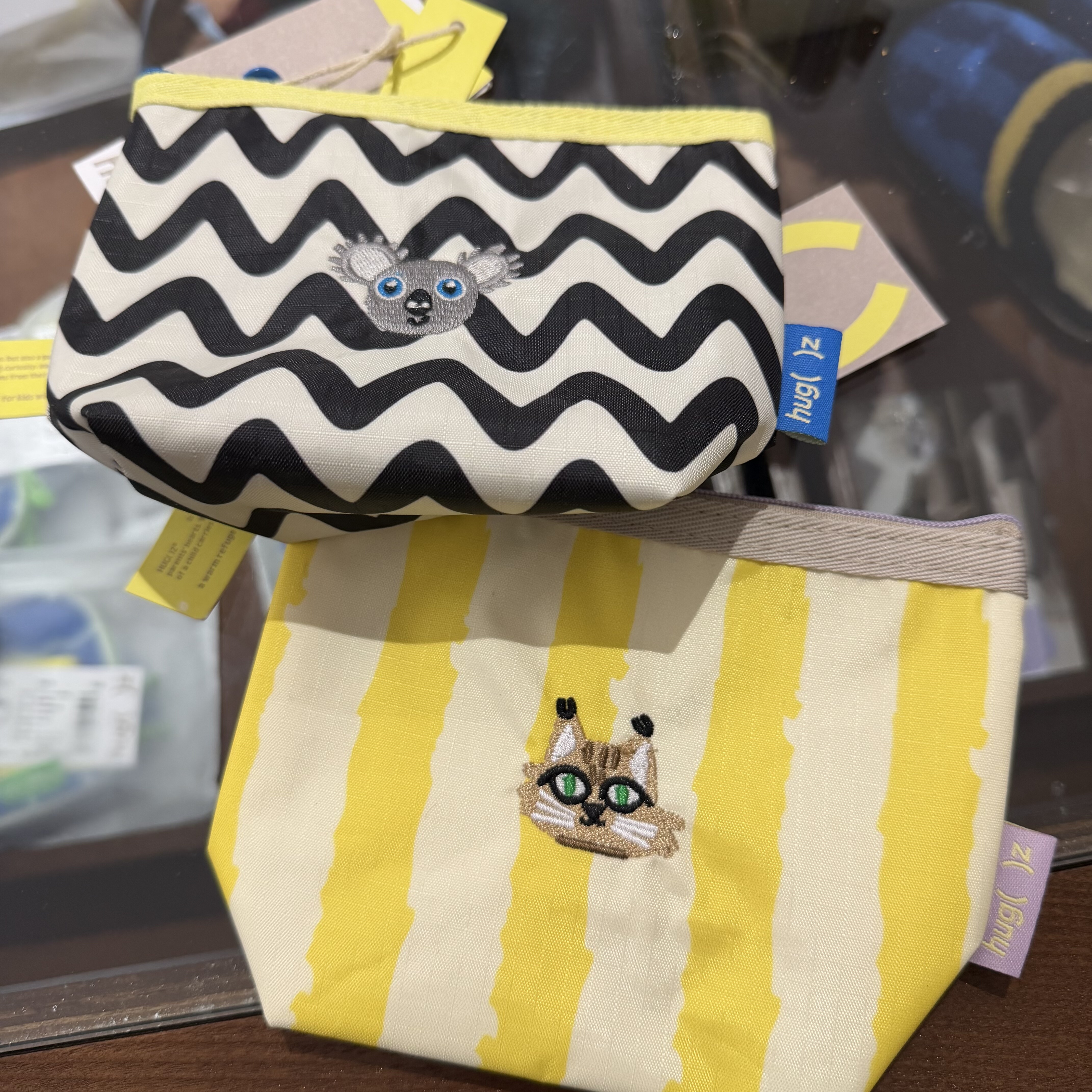 hugz零钱包便携化妆包迷你随身卡包卫生巾收纳袋内胆包内收纳小包