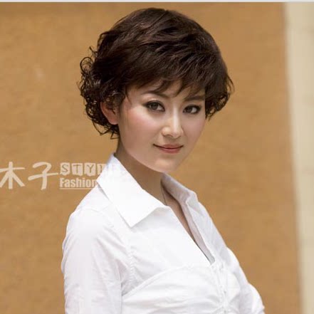 蓬松短发时高贵气质发型短卷发女士中年人假发中老年假发套蛋卷头