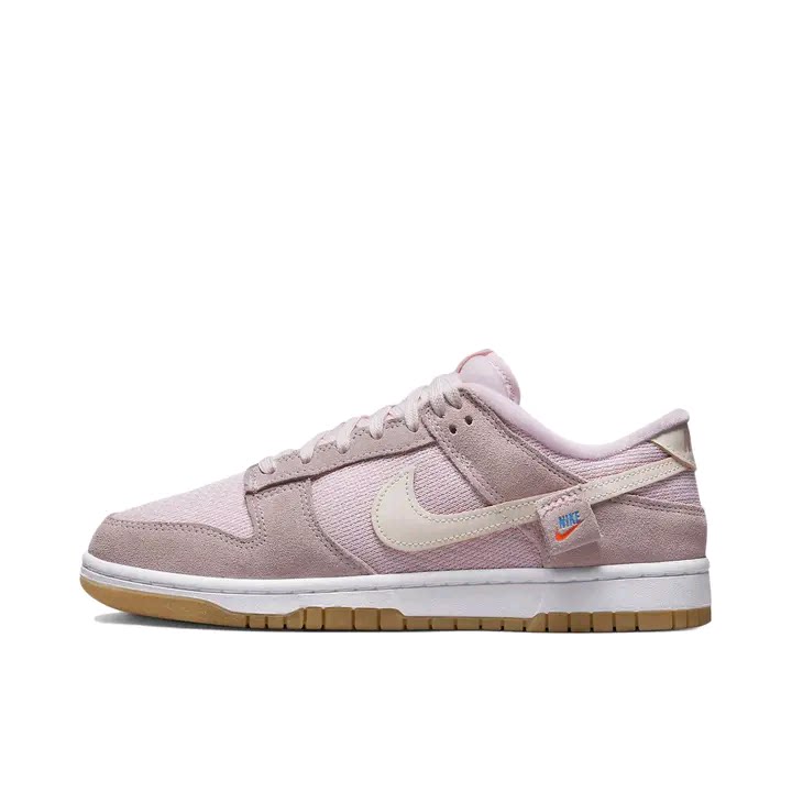 Nike Dunk 板鞋 经典复古百搭 女款/浅柔粉/ DZ5318-640 武汉py仓