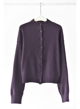 QINGQING一九二三＂半高领绵密感针织衫落肩款软糯针织上衣