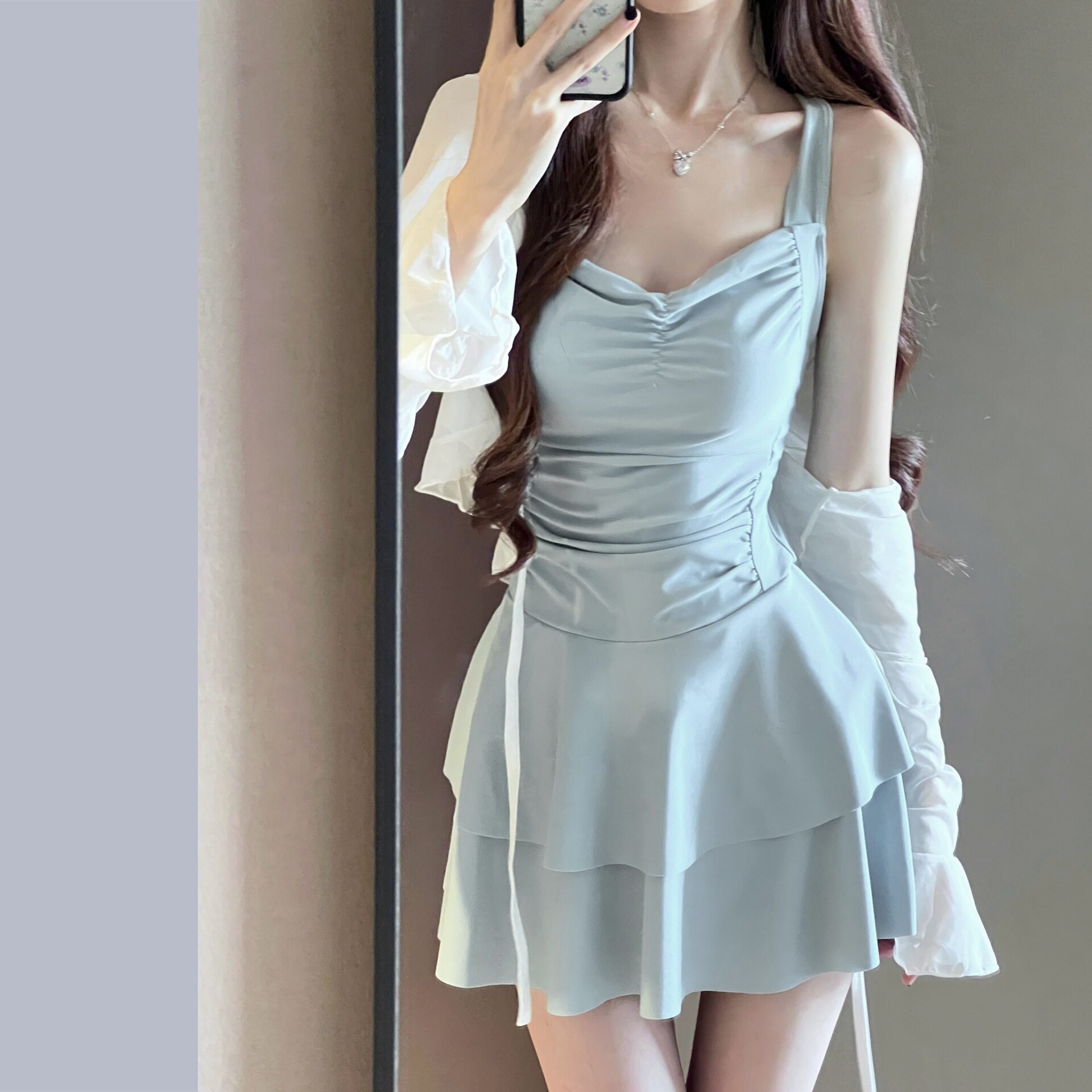 2025新款连体女泳衣性感显瘦遮肚保守防嗮泡温泉高级感夏季游泳装