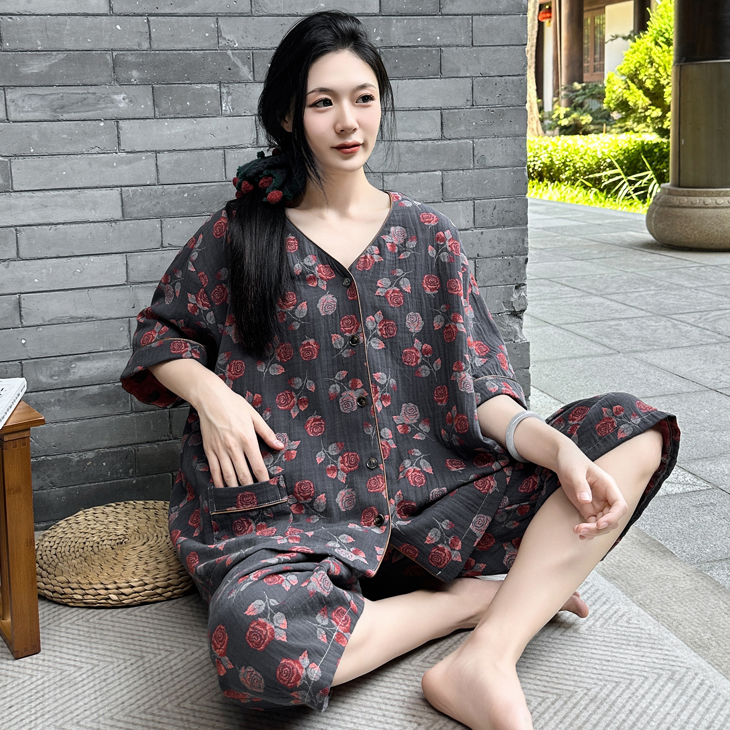大码女装妈妈加肥加大睡衣女200斤胖mm夏季薄款双层纱家居服纯棉