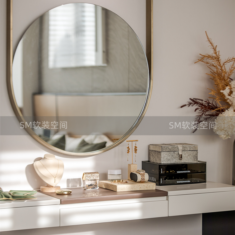 衣帽间摆件梳妆台装饰品样板间