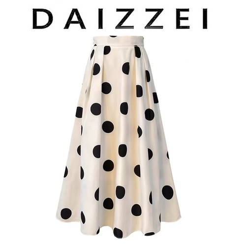 设计感大圆点a字半身裙女伞裙夏