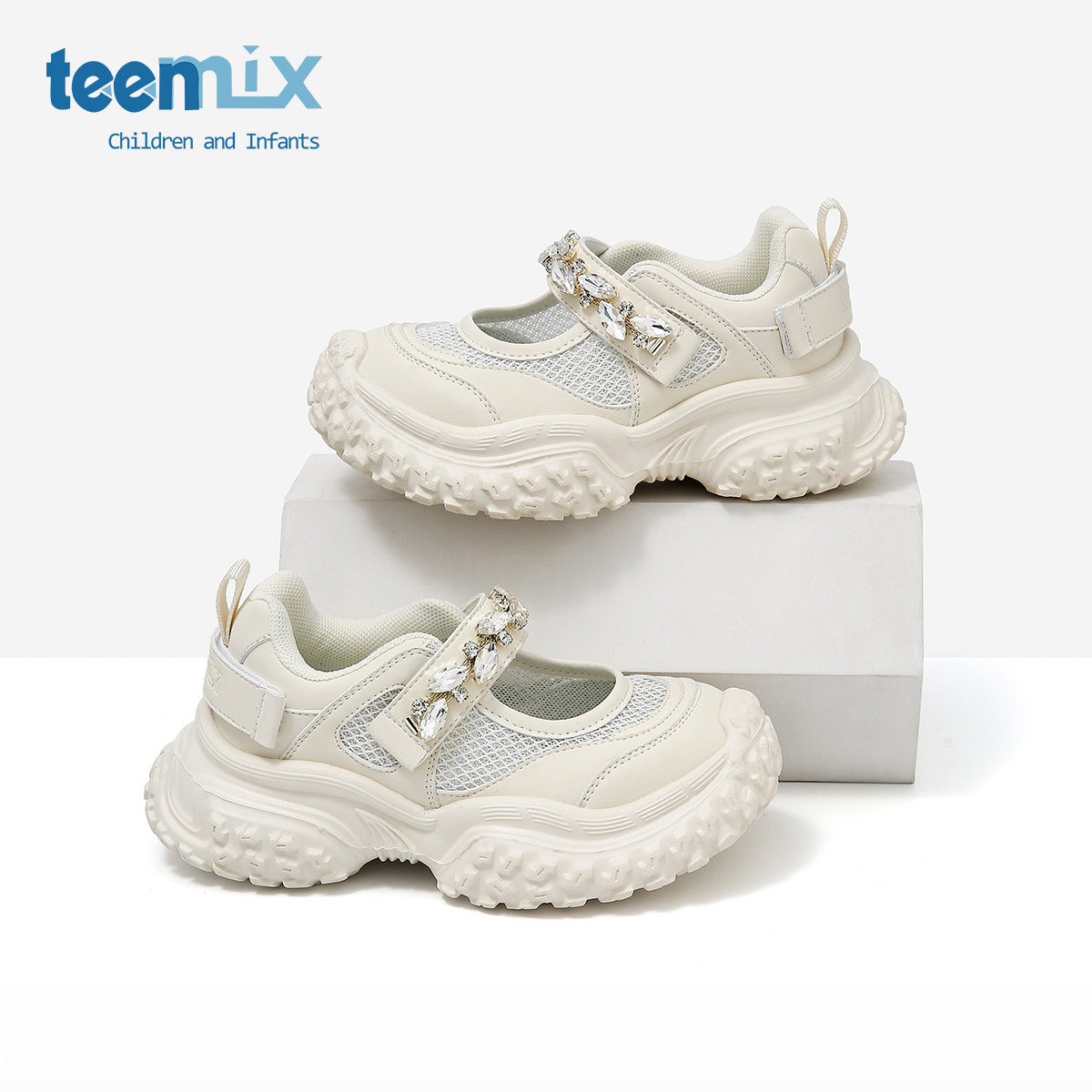 天美意儿童2026年夏季新款休闲鞋女童鞋透气小女孩时尚运动凉鞋