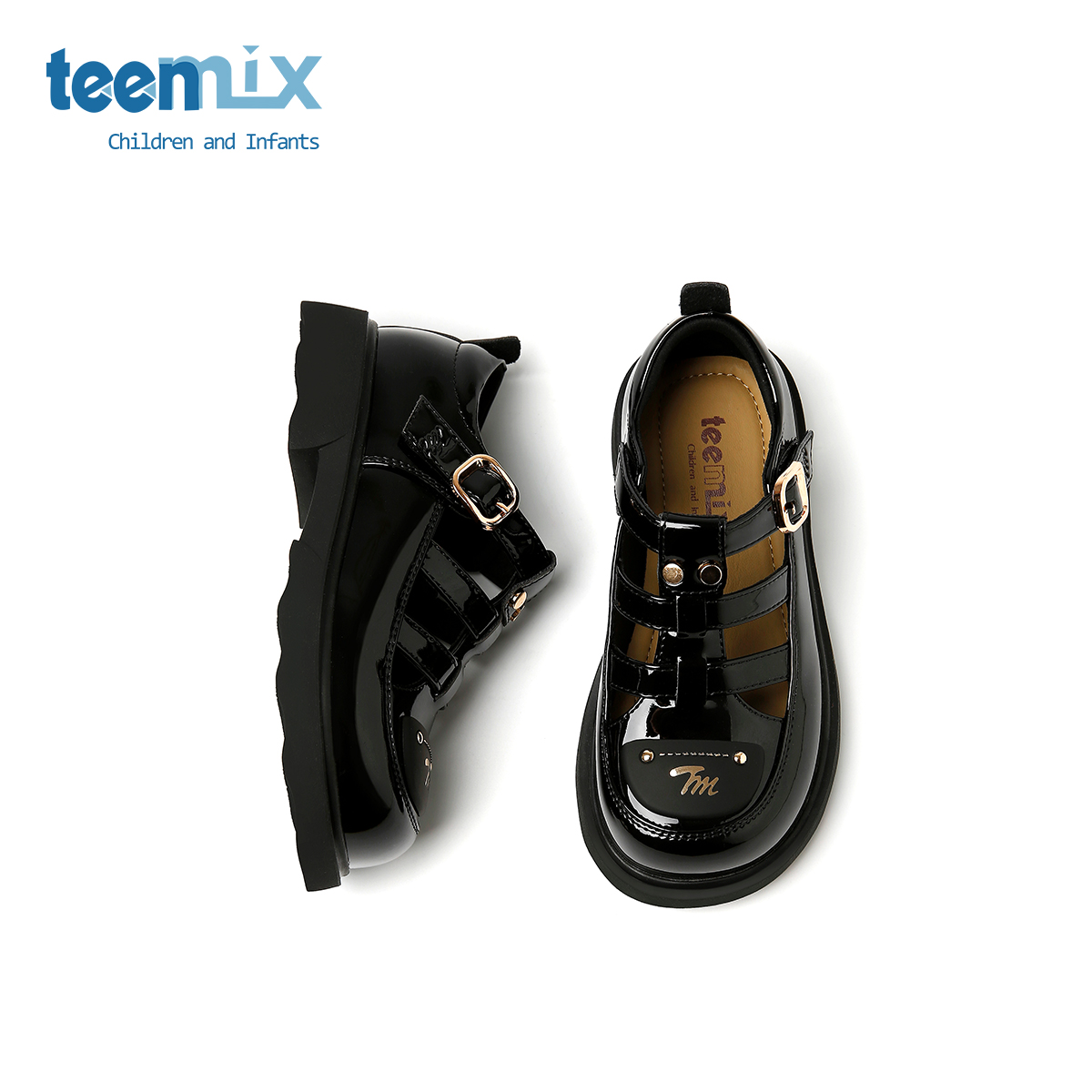 天美意儿童小皮鞋，软底软面百搭款