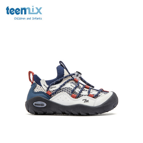 天美意儿童运动鞋，软底软面百搭款