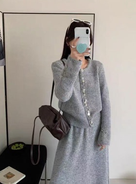 La Vague 高级感单排扣针织开衫+半身长裙