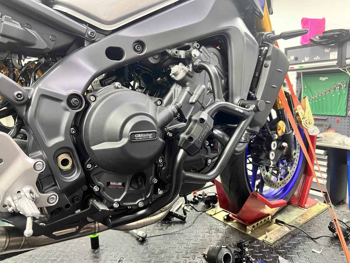 适用雅马哈MT09 2021-2025发动机护杠防撞杠防摔护杠 不含防摔胶