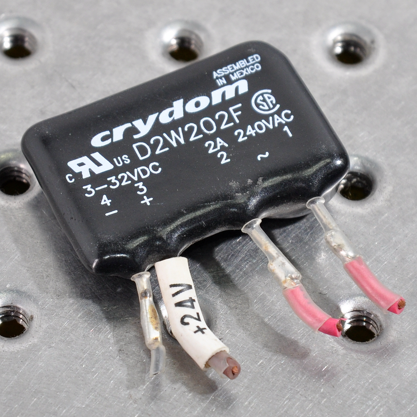 MEXICO 墨西哥 Crydom D2W202F 继电器 库存货