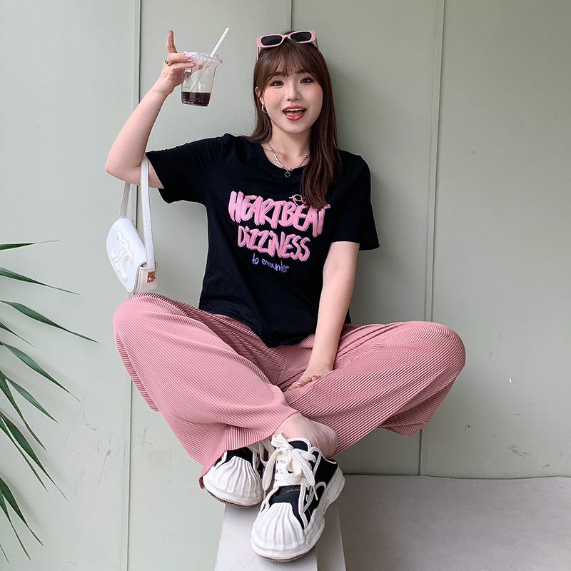 微胖苹果身材套装大码mm胖潮上衣短款t恤潮阔腿裤垂坠感直筒长裤