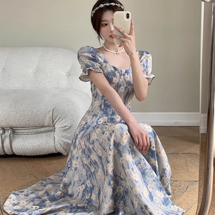 蓝色碎花法式 小众连衣裙女长裙油画微胖显瘦胖mm遮肚裙子 大码 女装