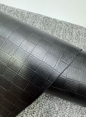 A531进口头层1.4mm黑色棋盘格子纹牛皮微软