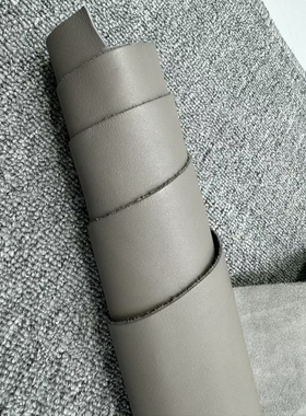 进A469口头层1.5mm灰色平纹牛皮微软15平方英尺*5=75元包邮