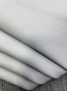 H603厚度1.6mm进口牛皮浅灰色荔枝纹软牛皮手感微软