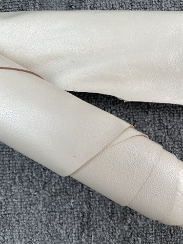 k90厚度0.7mm进口头层珠光白羊皮手感微软