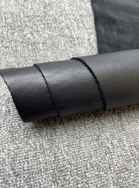 H830进口头层黑色自然纹牛皮厚度1.7mm手感中挺22平方英尺*8=176