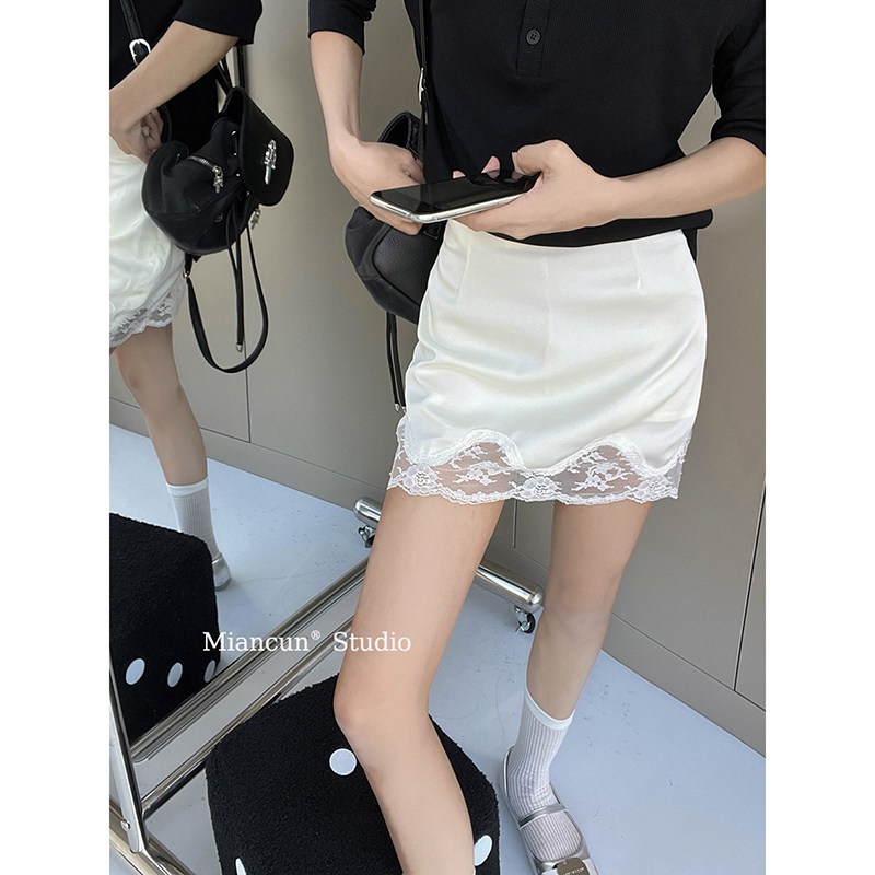 棉村漂亮出游光泽感蕾丝拼接性感短裙女纯欲小众设计感包臀半身裙