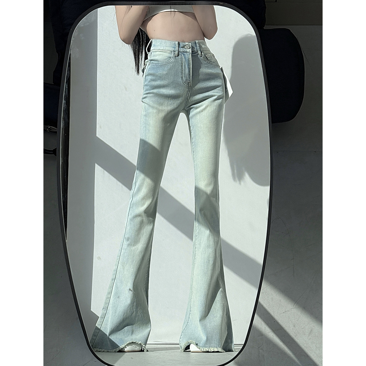 MianCun浅蓝色修身提臀微喇叭牛仔裤女高腰显瘦长裤弹力毛边裤子