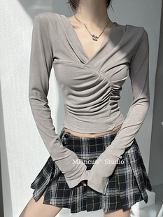设计感褶皱不规则领打底衫 性感内搭上衣女 长袖 V领T恤女百搭修身