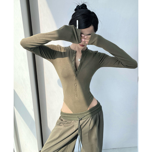 性感纯欲辣妹连裆T恤女