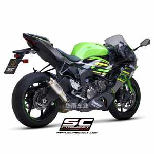 意大利SC 适用新款川崎ZX6R改装 碳纤维GP70R钛合金排气管中尾段