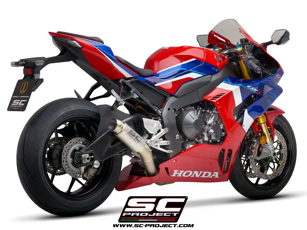 意大利SC 适用本田CBR1000RR-R 钛合金排气管改装GP-70碳