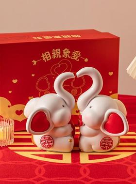 卡通喜庆家居摆件桌面装饰摆件树脂礼盒新人订婚礼品布置摆台礼品