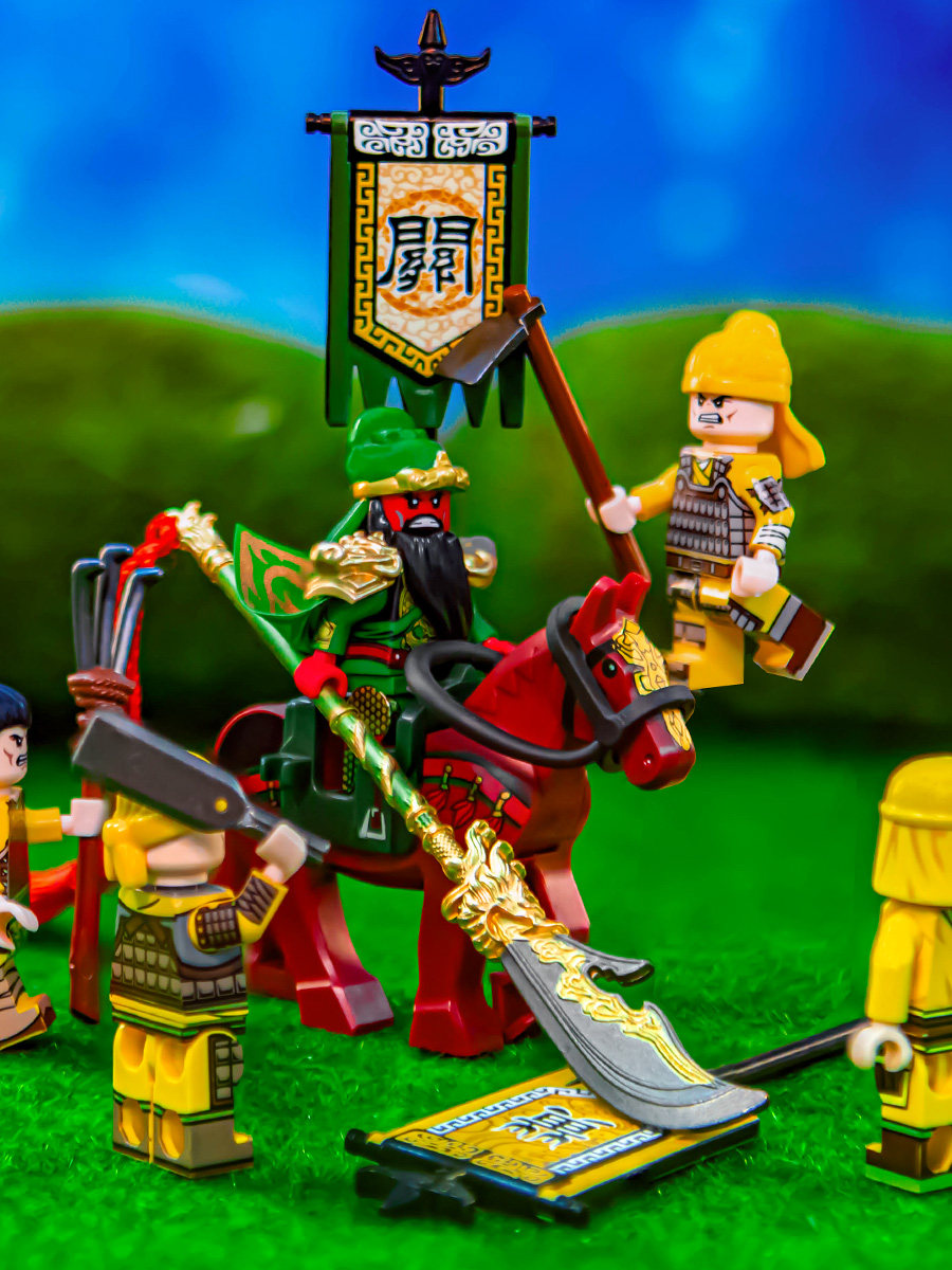 迪库三国小侠 赤兔马关羽青龙偃月刀 小人仔古风玩具武器英雄场景