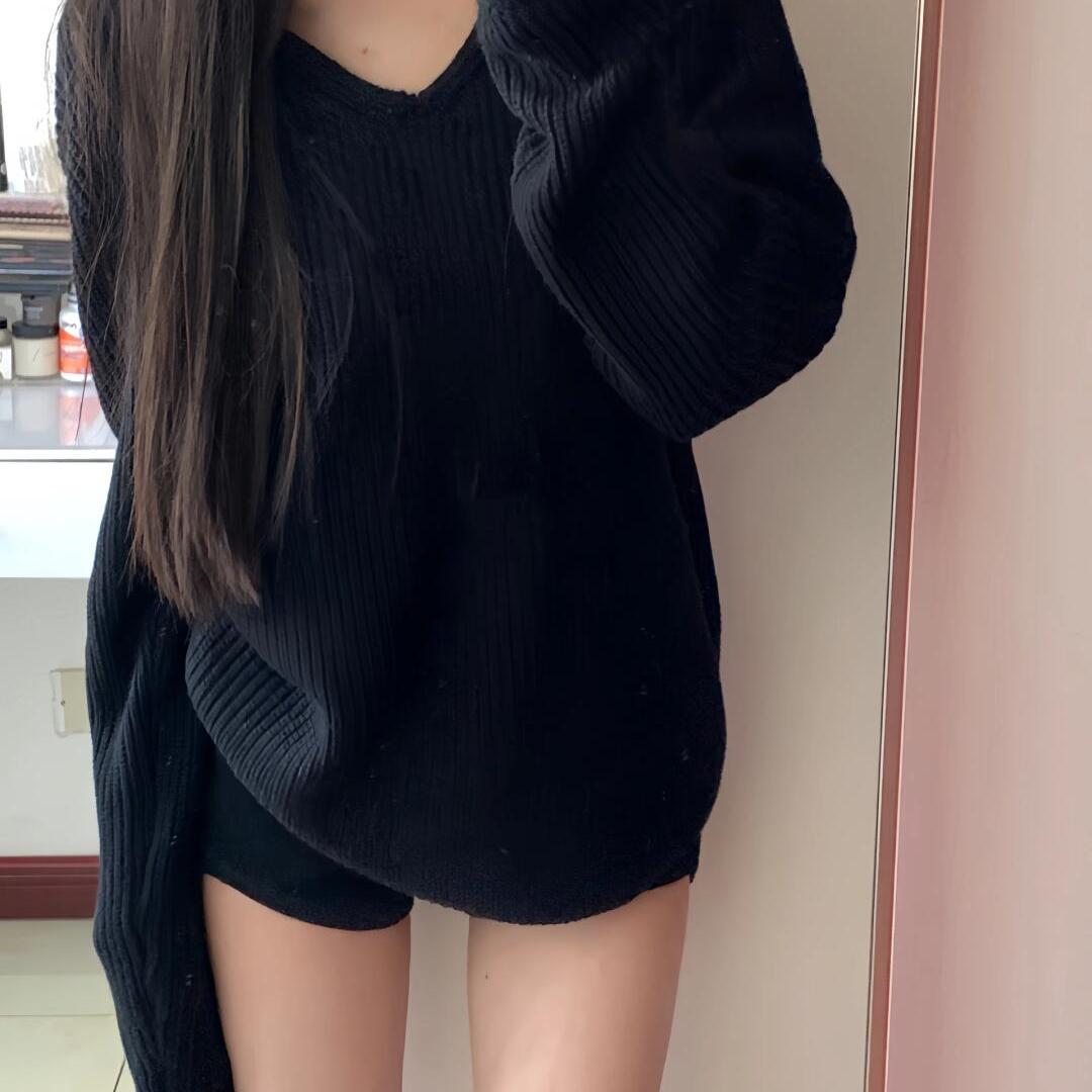 宽松V领黑色毛衣女慵懒风秋冬新款高级松弛感套头针织衫外穿上衣