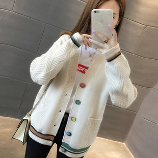 2023秋冬季宽松韩版淑女时尚V领开衫外套女纽扣拼色毛衣潮女条纹