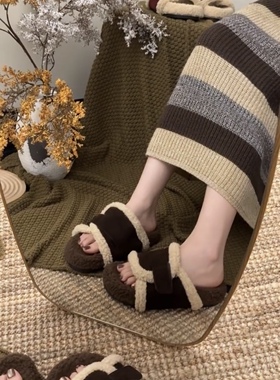 2025秋冬新款小众设计高级感厚底毛毛鞋女外穿复古高级皮带拖鞋潮