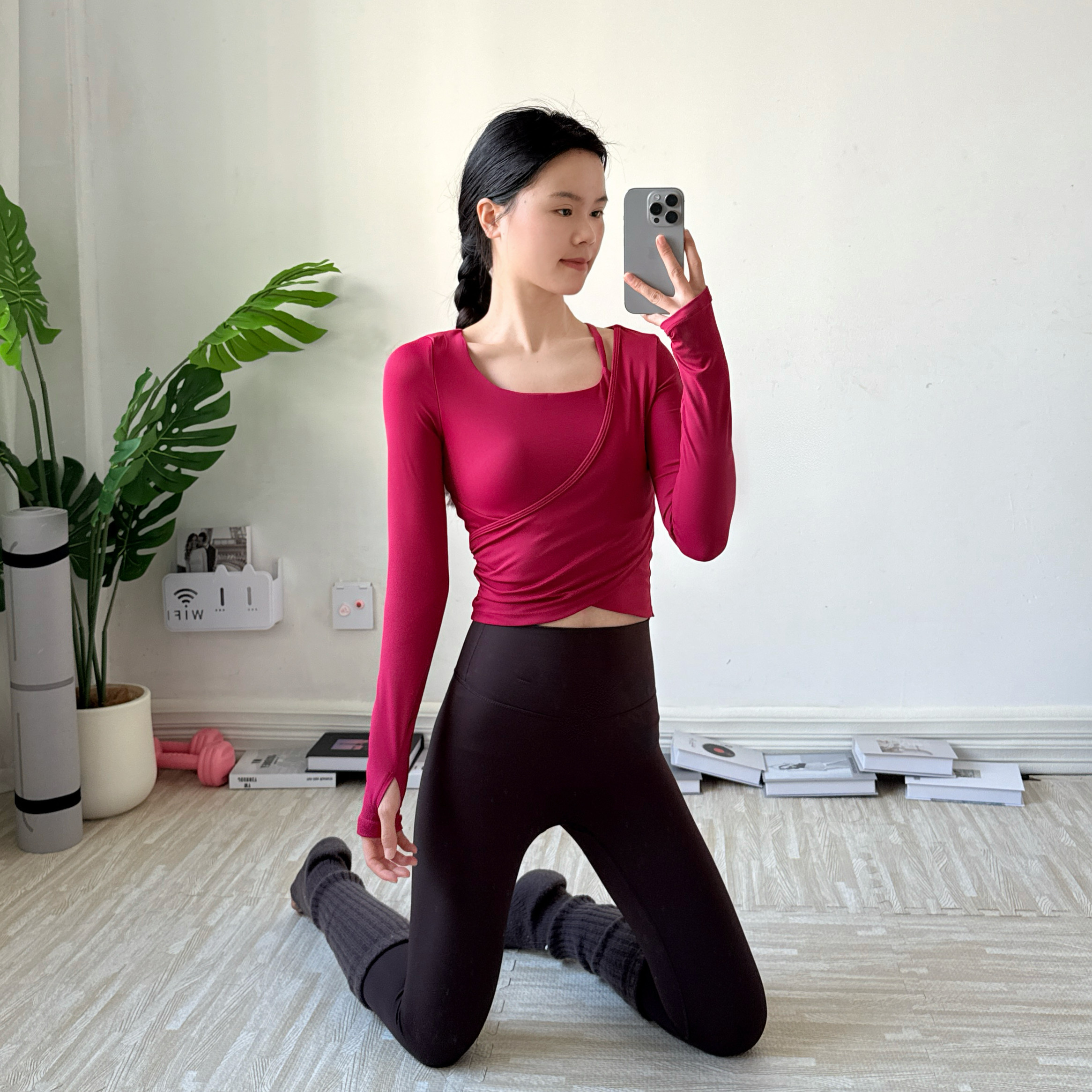 绝美瑜伽服长袖女春秋高颜值显瘦上衣带胸垫专业训练普拉提健身服,运动服/休闲服装,健身衣,淘宝优惠券,粉丝福利购,淘宝优惠卷