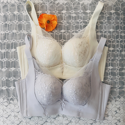香蜜闺秀26112044无钢圈聚拢收副乳调整型按摩珠亲肤棉内衣文胸