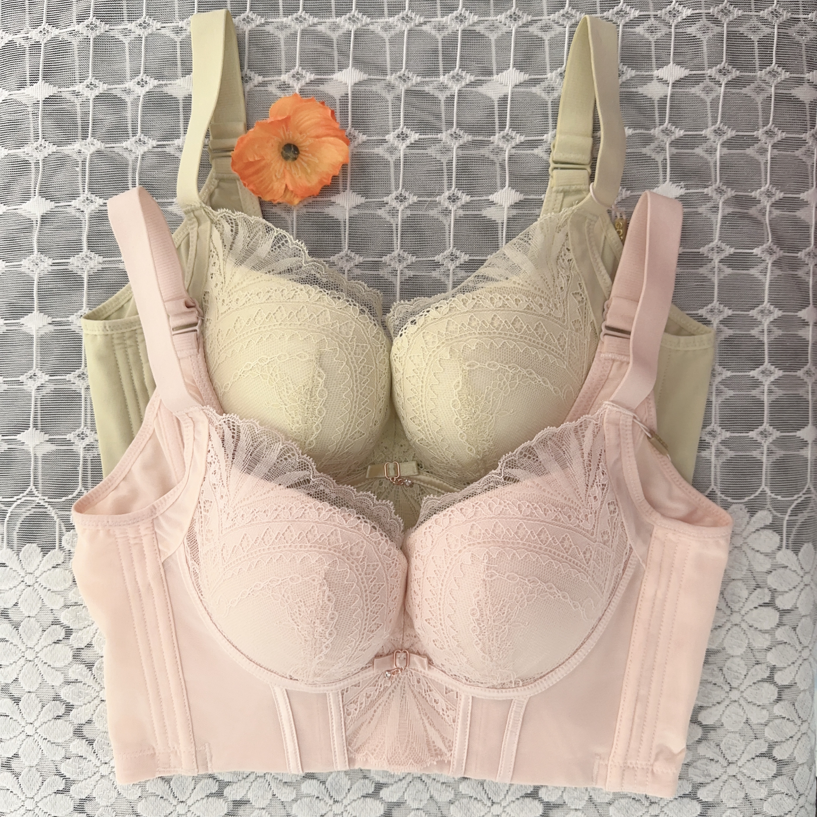 香蜜闺秀25106004塑身调整记忆钢圈亲肤绵塑身文胸ABCD杯五排扣