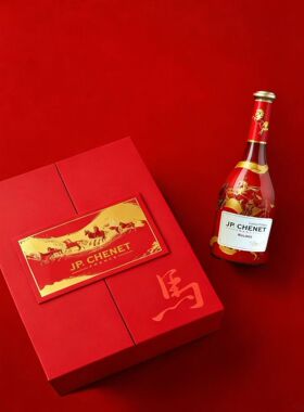法国原瓶进口香奈马年生肖限量版红酒礼盒赠金马载福定制旋转酒杯