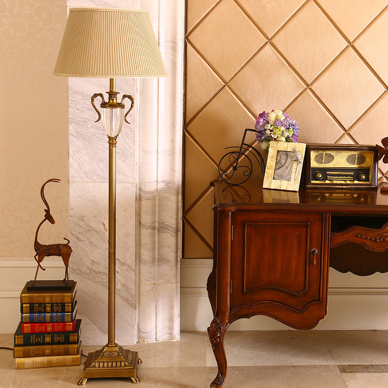 欧式全铜落地灯具水晶装饰卧室立式灯客厅沙发茶几书房护眼软装灯