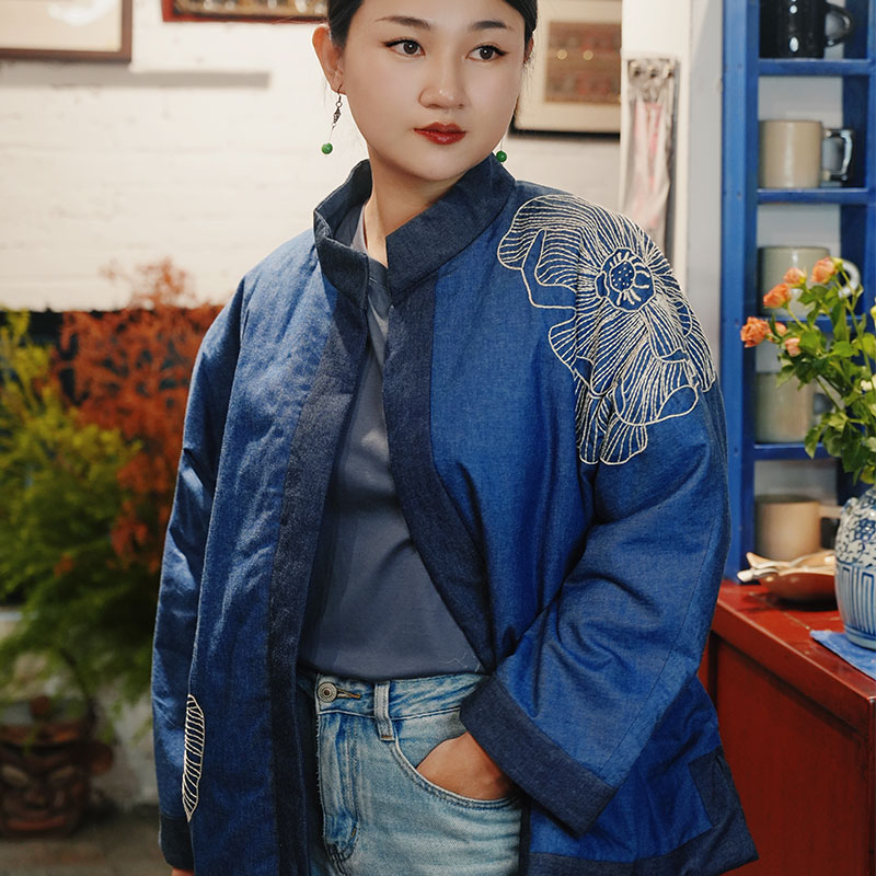 新中式亭台楼阁刺绣款棉衣牛仔布面复古国家女装外套设计款女款