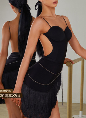 ZYM【&】半身裙不规则拉丁舞练功服女加密流苏高腰带底裤2412