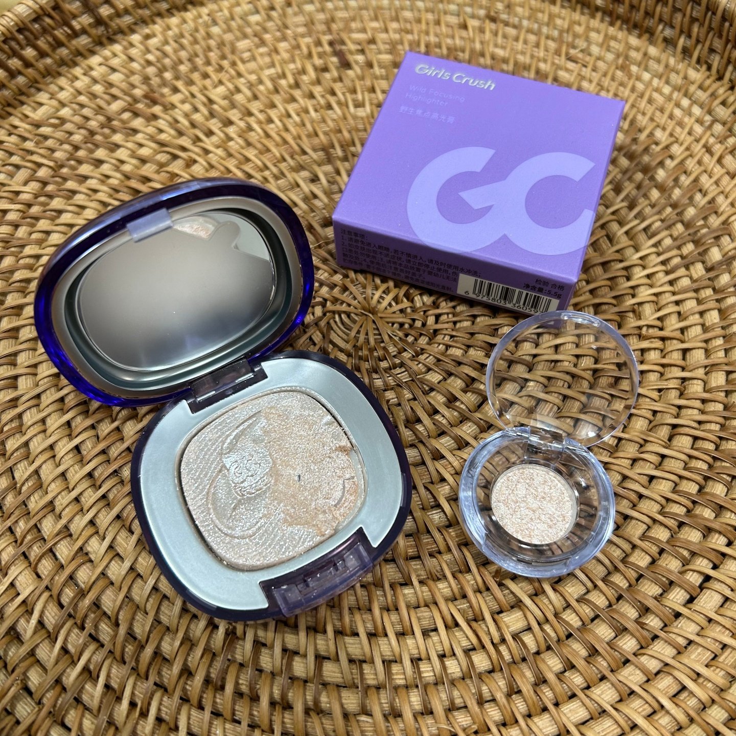 girlscrush/gc高光膏小样水光浴粉光单色立体哑光珠提亮生姜试色,彩妆/香水/美妆工具,高光,淘宝优惠券,粉丝福利购,淘宝优惠卷