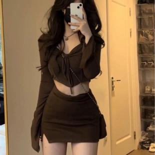 秋冬纯欲风甜辣穿搭两件套2024新款轻熟气质半身短裙性感上衣套装