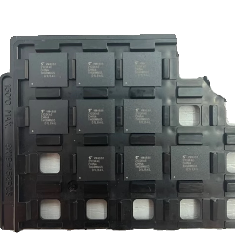 存储器芯片字库IC全新直拍EMMC