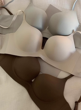 常呵护小胸聚拢内衣女无痕美背显大露背无钢圈收副乳防下垂文胸