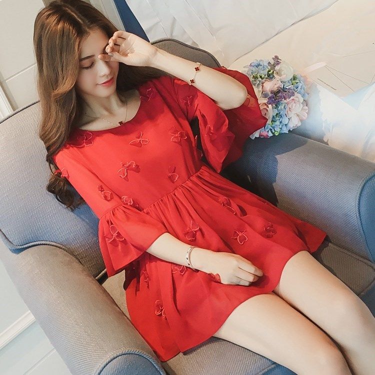 遮肚子蓬蓬娃娃衫收腰上衣女夏超仙甜美短袖中长款宽松显瘦雪纺衫在类目 女装/女士精品, 蕾丝衫/雪纺衫中 - 来自Buy2taobao.com提供专业的淘宝代购服务