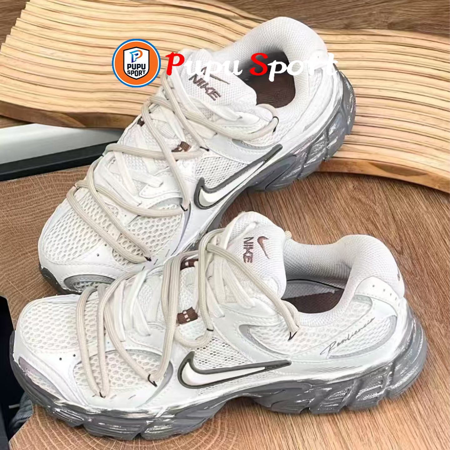 球鞋定制 Nike/耐克 V5 RNR 暮光跑者做旧机能风工装女子休闲跑鞋