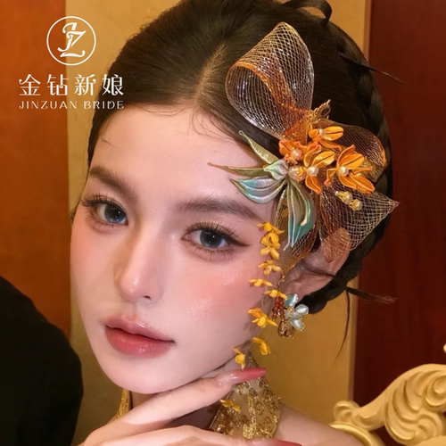 新中式复古新娘头饰2026新款金属网纱花朵流苏百搭秀禾服晨袍饰品