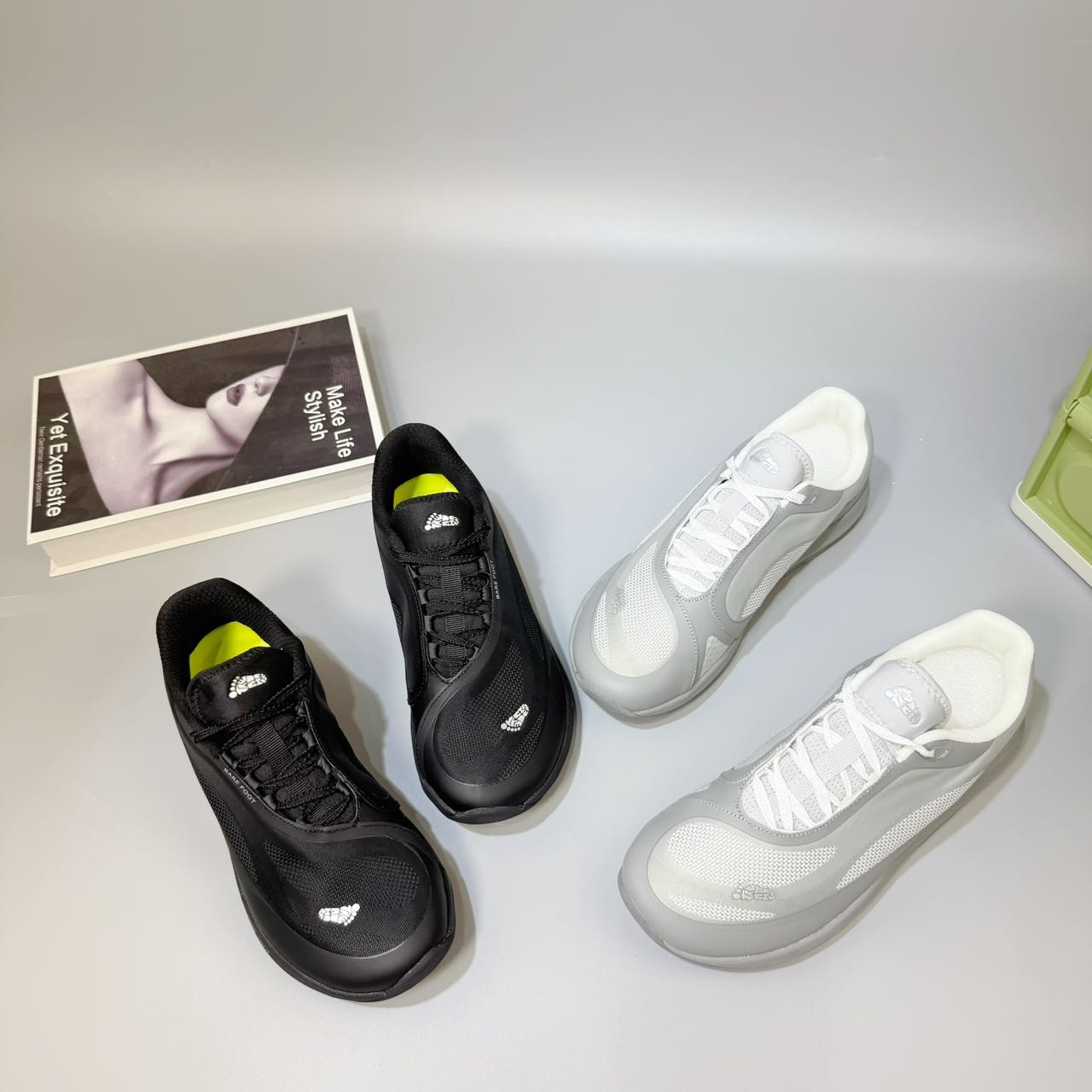 高端户外运动跑步鞋防滑耐磨透气