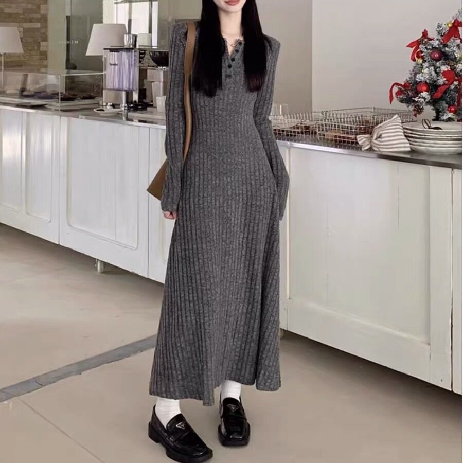 复古简约百搭针织长袖连