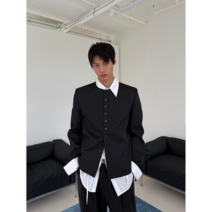 型圆领垫肩西装 黑色复合棉面料廓形感合身版 外套 秀场时装 weave